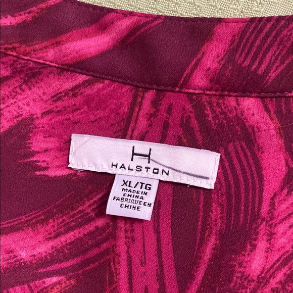 Halston  Size XL Pink Ruffled Blouse‎ with Mandarin Collar and Puff Sleeves - Picture 2 of 7